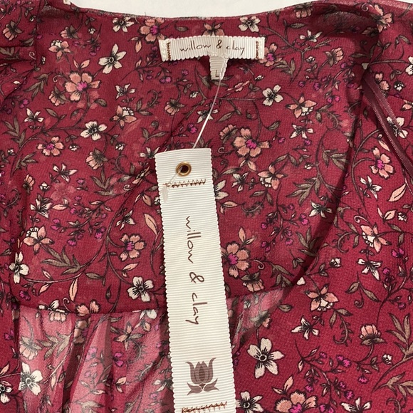 Willow & Clay Wrap Front Cropped Ruffled Top Sz L NWT - Picture 7 of 9